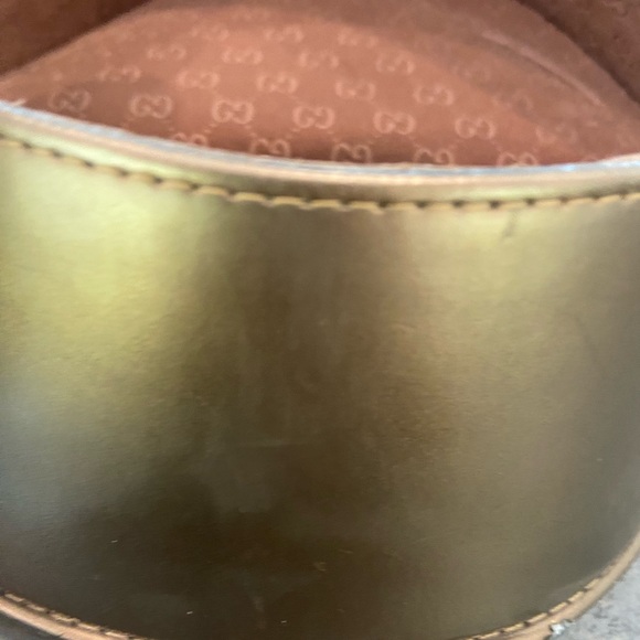 Gucci Sunglasses with case. Y2K. Black. VGC. Black with logo on temple - Picture 12 of 12